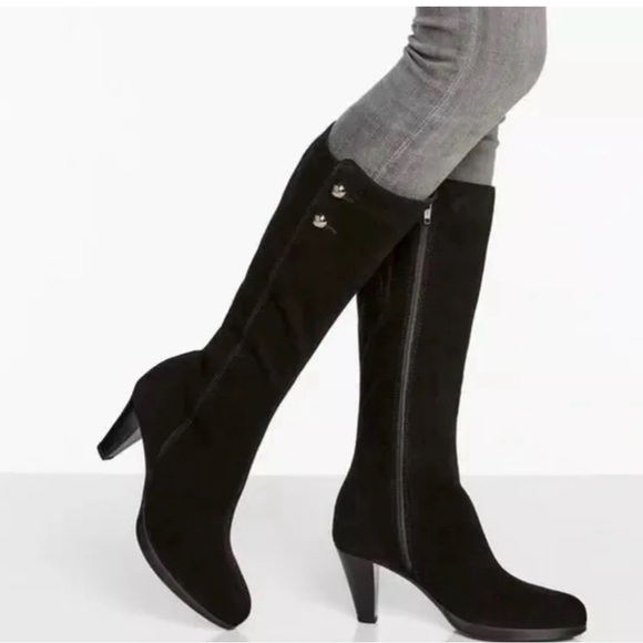 La CANADIENNE Mazy Black Suede Heeled Boots - Picture 2 of 10